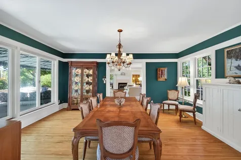 40 Dellwood Avenue Dellwood MN 55110