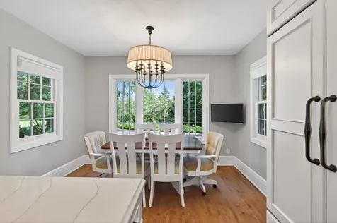 40 Dellwood Avenue Dellwood MN 55110