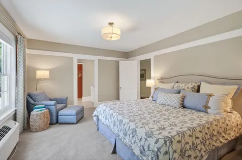 40 Dellwood Avenue Dellwood MN 55110