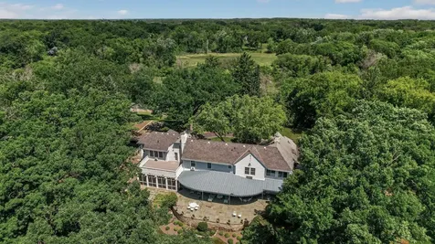 40 Dellwood Avenue Dellwood MN 55110