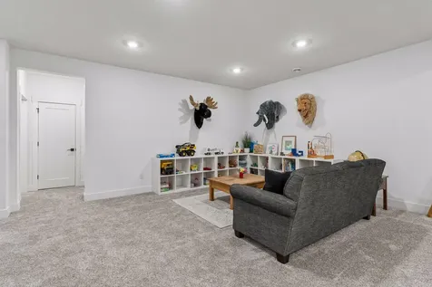 1461 Palmer Drive N Lake Elmo MN 55042