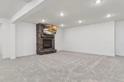 1461 Palmer Drive N Lake Elmo MN 55042