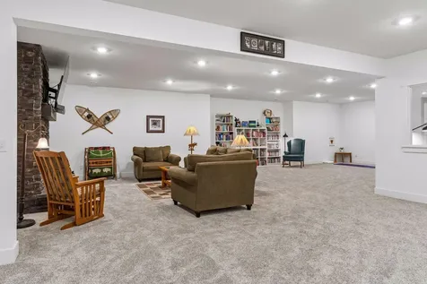 1461 Palmer Drive N Lake Elmo MN 55042
