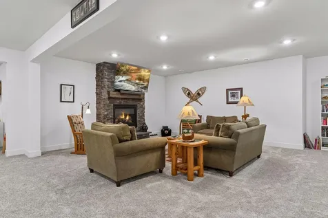 1461 Palmer Drive N Lake Elmo MN 55042
