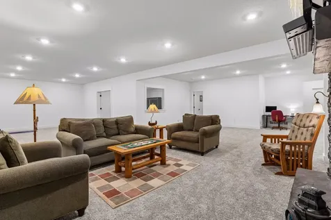 1461 Palmer Drive N Lake Elmo MN 55042