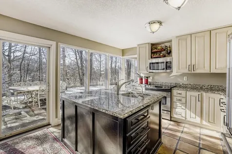 2081 Meeting Street Wayzata MN 55391