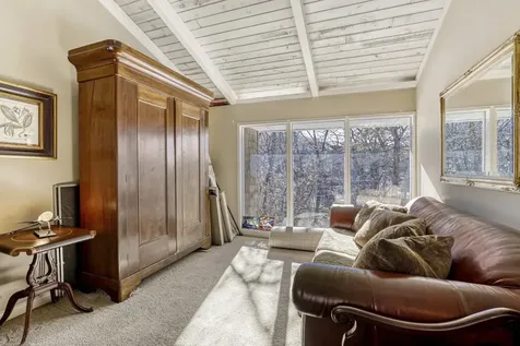 2081 Meeting Street Wayzata MN 55391