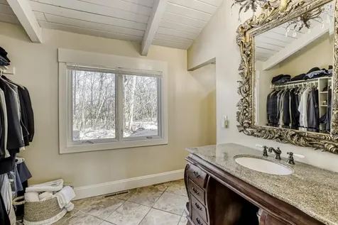 2081 Meeting Street Wayzata MN 55391
