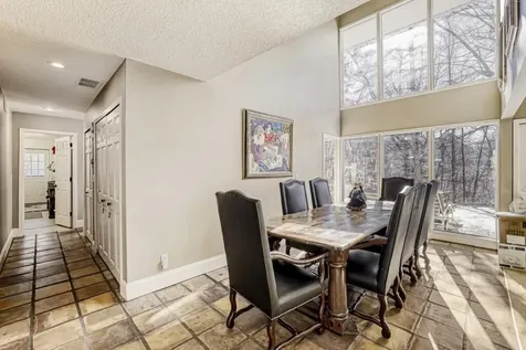 2081 Meeting Street Wayzata MN 55391
