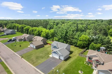 25400 12th Street W Zimmerman MN 55398