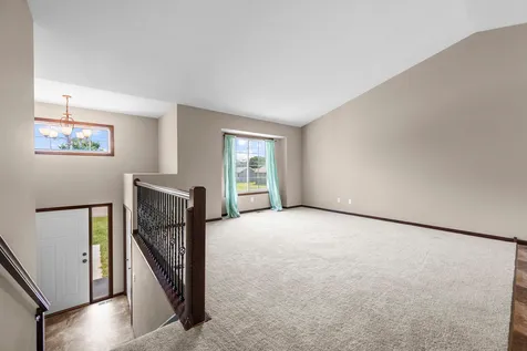 25400 12th Street W Zimmerman MN 55398