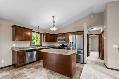 25400 12th Street W Zimmerman MN 55398