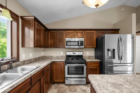 25400 12th Street W Zimmerman MN 55398
