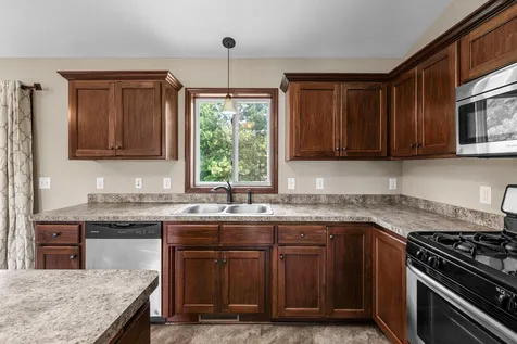 25400 12th Street W Zimmerman MN 55398