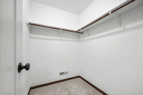25400 12th Street W Zimmerman MN 55398