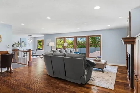 6420 Bluff Drive Bloomington MN 55438