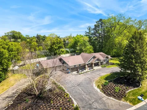 6420 Bluff Drive Bloomington MN 55438