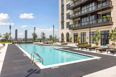 1111 W River Parkway Minneapolis MN 55415