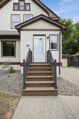 819 7th Avenue S Moorhead MN 56560