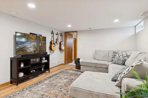 924 Marlboro Court NE Spring Lake Park MN 55432