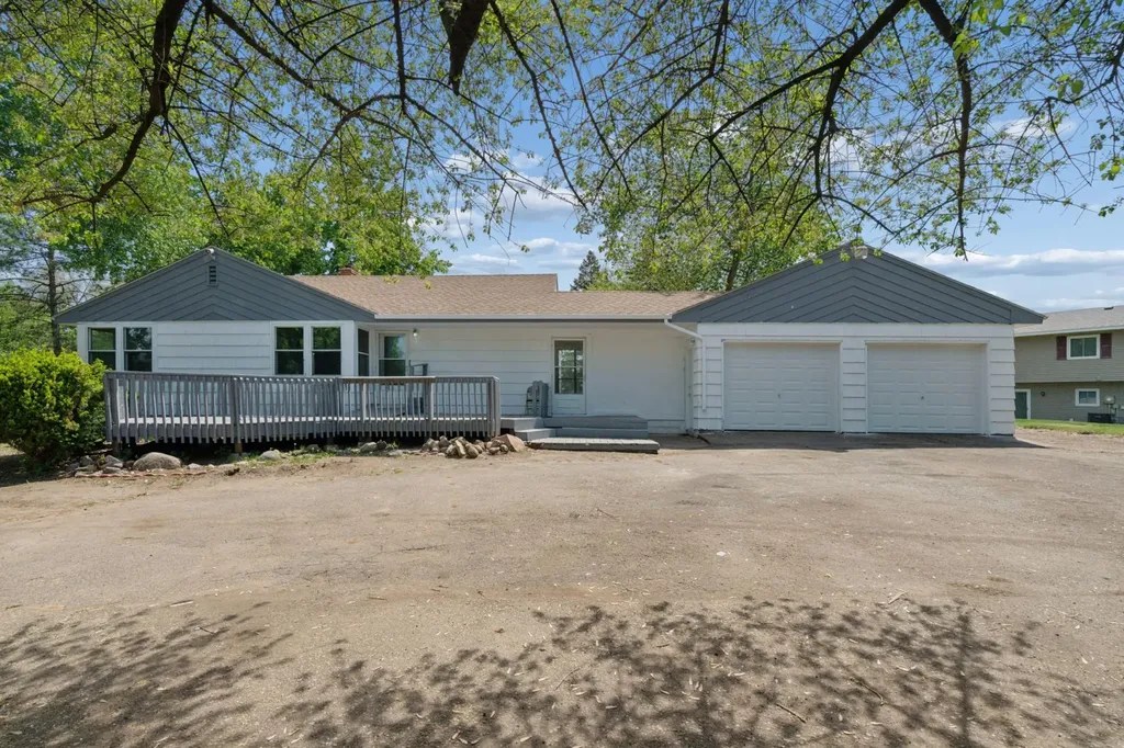 3280 Dodd Road Eagan MN 55121