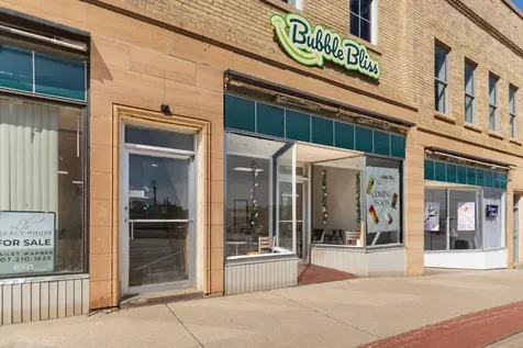 12 3rd Street NE Faribault MN 55021