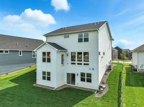 10261 Shadyview Lane N Maple Grove MN 55311