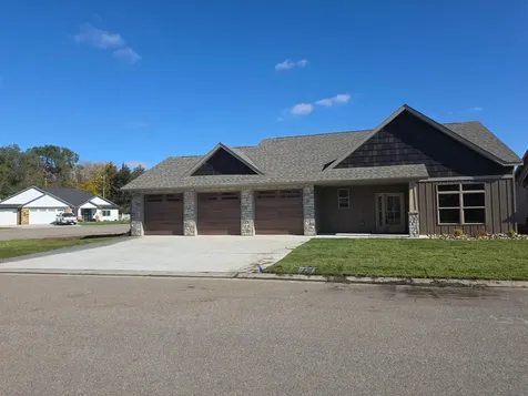 2016 Forest Court Saint Cloud MN 56303