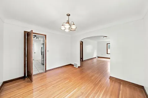 3318 Irving Avenue N Minneapolis MN 55412