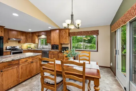 7160 Creekwood Lane Prior Lake MN 55372