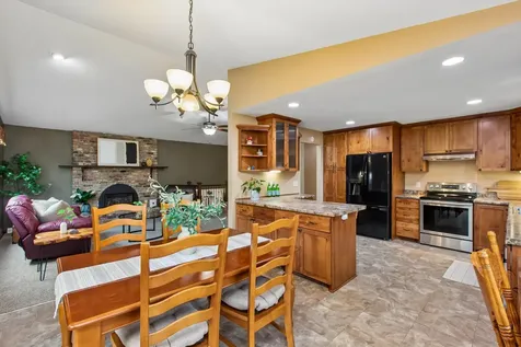 7160 Creekwood Lane Prior Lake MN 55372