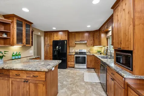7160 Creekwood Lane Prior Lake MN 55372