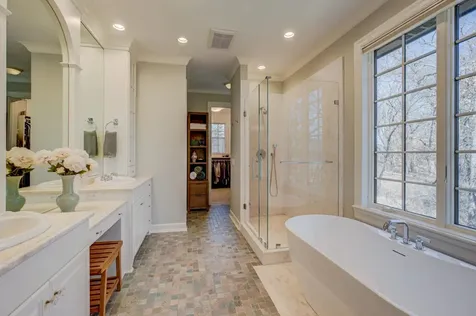 27 Pine Road North Oaks MN 55127