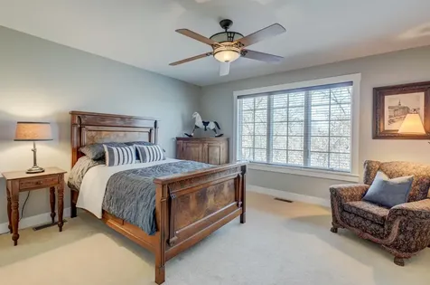 27 Pine Road North Oaks MN 55127