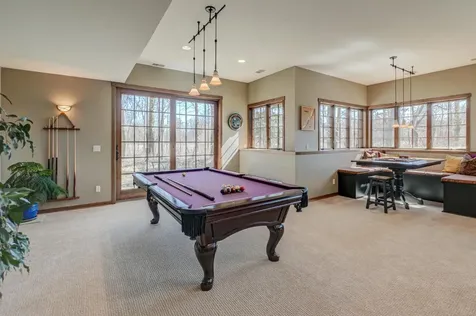27 Pine Road North Oaks MN 55127