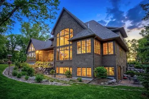 27 Pine Road North Oaks MN 55127