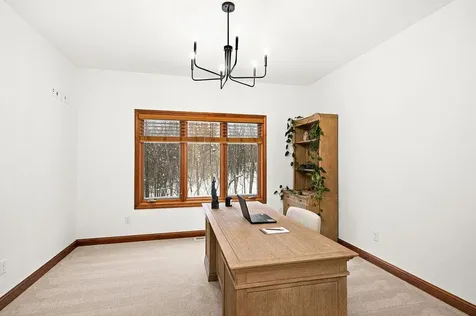 1944 Chinook Drive Duluth MN 55811
