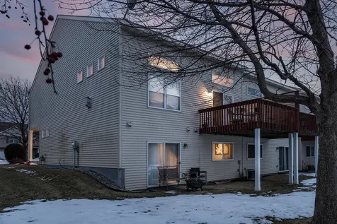 1758 Philipp Drive Shakopee MN 55379