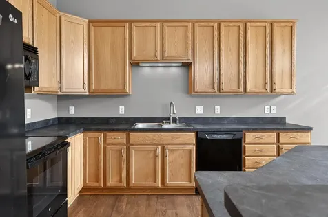 1758 Philipp Drive Shakopee MN 55379