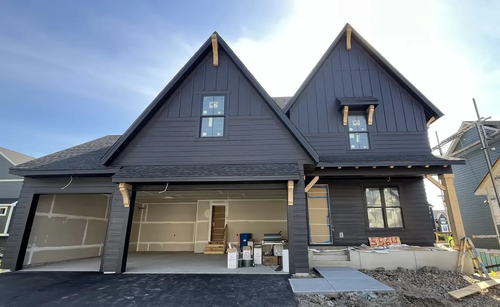 5564 Rolling Hills Parkway Victoria MN 55318