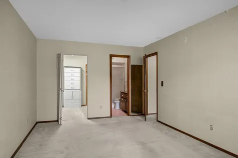 4380 Brookside Court Edina MN 55436