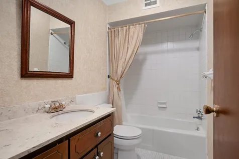 4380 Brookside Court Edina MN 55436
