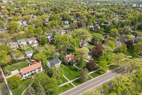 504 Mississippi River Boulevard S Saint Paul MN 55116