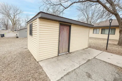 315 E Main Street Cyrus MN 56323