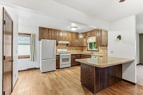 2291 Rockwood Avenue Saint Paul MN 55116