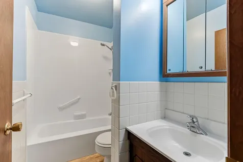 2291 Rockwood Avenue Saint Paul MN 55116