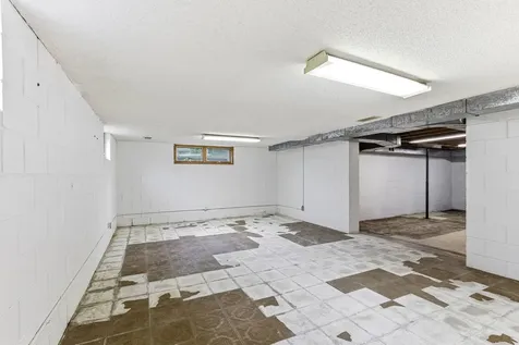 2291 Rockwood Avenue Saint Paul MN 55116