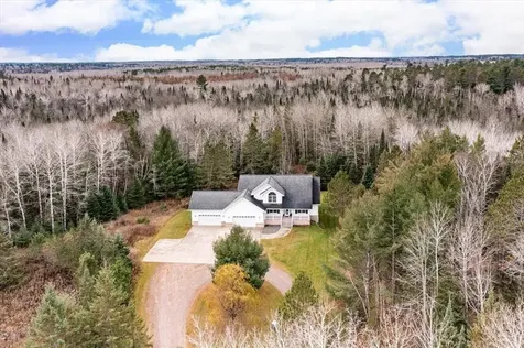 1517 Mayon Way Cloquet MN 55720