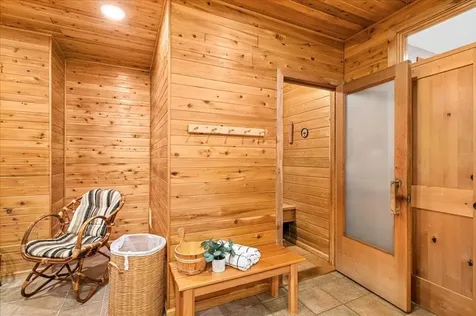 1517 Mayon Way Cloquet MN 55720