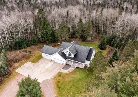 1517 Mayon Way Cloquet MN 55720